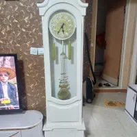 ساعت ایستاده