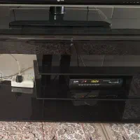 زیر تلوزیون شیشه ای