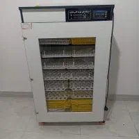 دستگاه جوجه کشی