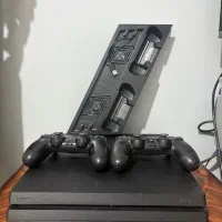 Ps4 pro دو دسته به همراه فن و شارژر دسته|کنسول، بازی ویدئویی و آنلاین|تهران, مرزداران|دیوار