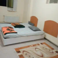 سوئیت اقامتی در باغ همراه کافه رستوران /کرمان/|اجارهٔ کوتاه‌مدت آپارتمان و سوئیت|کرمان, |دیوار