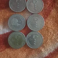 تعدادی سکه 100و 200 و 500 تومنی جمهوری اسلامی
