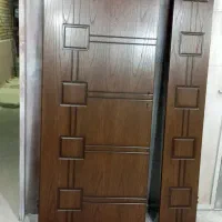 به دو نفر کارگر ساده جهت رنگ کاری چوب  نیازمندیم