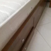 تشک ۲ نفره  مارک خوشخواب ۱۸۰×۲ در حد نو