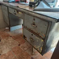 میز اداری فلزی