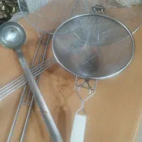 روغنگیر و توری و ملاقه آشپزخانه رستوران