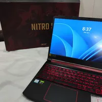 لب تاپ گیمینگ nitro 5 Acer تمیز و سالم