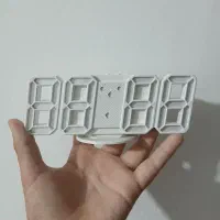 ساعت رومیزی دیجیتال