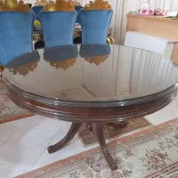 میز گرد و صندلی