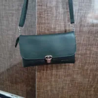 کیف|کیف، کفش، کمربند|تربت‌حیدریه, بالا ولایت|دیوار