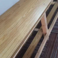 دو عدد میز و نیمکت