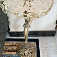 میز برنجی