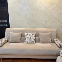 دو کاناپه سه نفره و دو مبل تک نفره