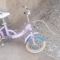 دوچرخه بع فروش میرسد