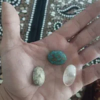 مهره و نگین