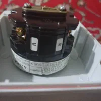 کلید ایزولاتور