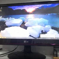 کیس و مانیتور خانگی تمیز و سالم