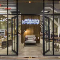 مغازه ۱۷۰ متر ،بر بلوار مرزداران