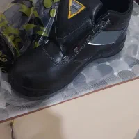 کفش ایمنی سایز۴۲