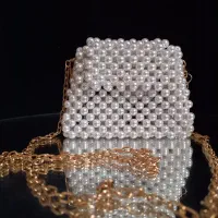 کیف مرواریدی