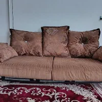 مبل قهوه ای