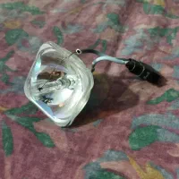 لامپ ویدیوپراجکتور