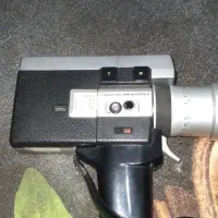 دوربین فیلمبرداری کلکسیونی|دوربین عکاسی و فیلم‌برداری|پرند, فاز ۳|دیوار