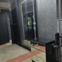 آینه دیواری بزرگ