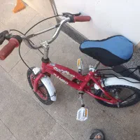 دوچرخه دوازده و هیجده|دوچرخه، اسکیت، اسکوتر|بومهن, |دیوار