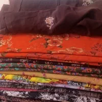 تعدادی پارچه کودری به فروش میرسد