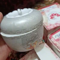 ظروف کاملا نو