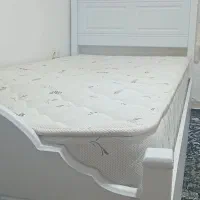 تخت خواب یک نفره