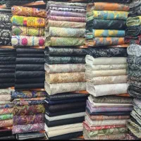 فروشنده خانم وحسابدار