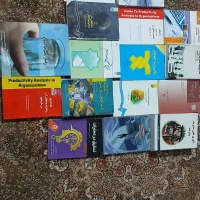کتاب ها فروشی