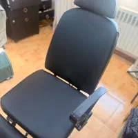 صندلی میکاپ|آرایشگاه و سالن‌های زیبایی|رشت, لاکانی|دیوار