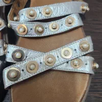 دوعددصندل خارجی درحدنو|کیف، کفش، کمربند|شیراز, فرهنگ شهر|دیوار