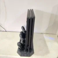 ps4 pro 1tra دودسته با پایه شارژر و بازی