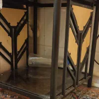 یک جفت میز عسلی دو طبقه