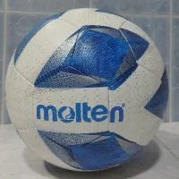 توپ فوتبال چمنی سایز ۵ مولتن نو نو