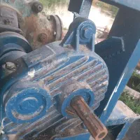 پمپ آب ، چهار پایه|ماشینآلات صنعتی|ویسیان, |دیوار