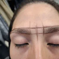 خدمات تخصصی میکروبلدینگ ابرو|خدمات آرایشگری و زیبایی|قم, باغ شریفی|دیوار