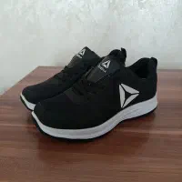 ریبوک سایز ۴۲ کاملا نو قیمت خرید