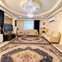 75متردوبرنورگیرسالن-پرده-خور-دوخواب-نورگیر-سنددار
