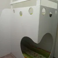 تخت دو طبقه