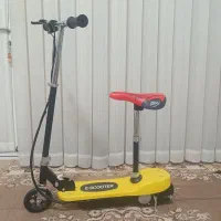 اسکوتر برقی صندلی دار