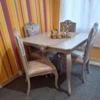 میز ناهارخوری چوبی