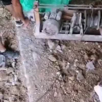 بالابر ساختمانی از ساختمان باز شده هست|مصالح و تجهیزات ساختمان|بندر ترکمن, |دیوار