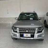 پاجرو مدل ۲۰۱۸ بیرنگ موتور بزرگ glsبدون رنگ