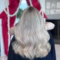 رنگ مو و لایت دکلره (فقط با هزینه متریال)