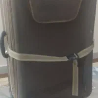 چمدان مسافرتی بزرگ.